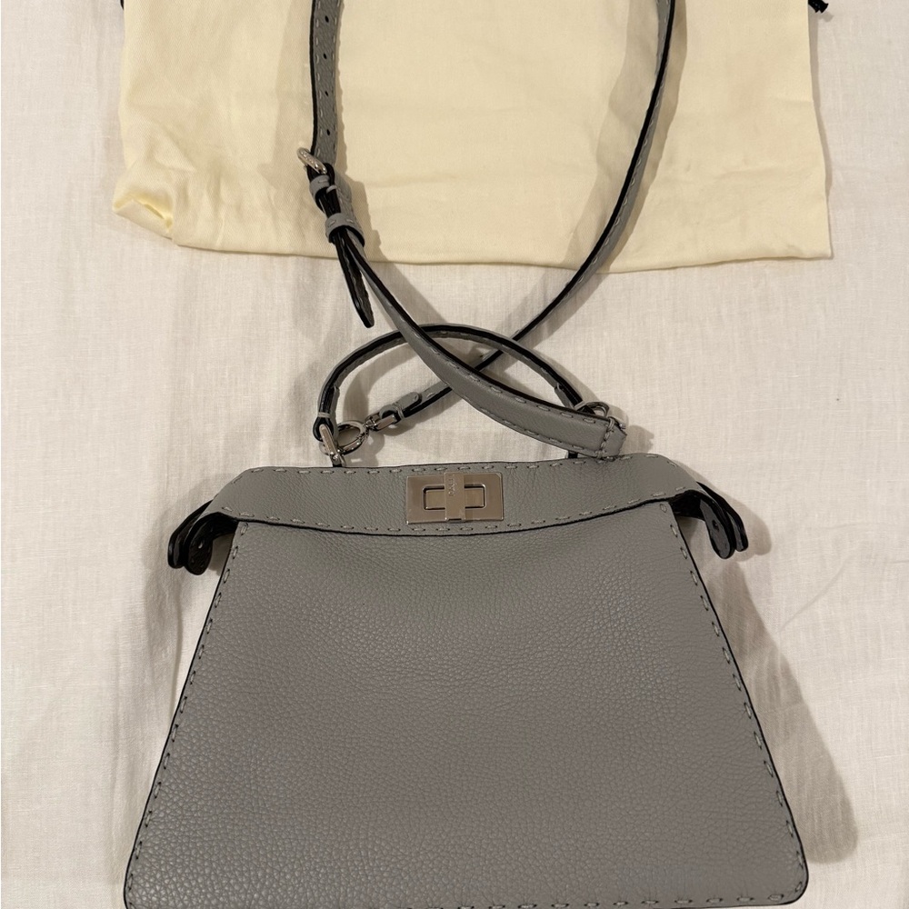 Fendi Peekaboo I See U Bag View 4